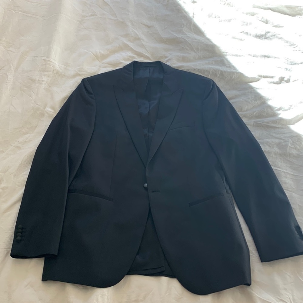 Hugo Boss Black Label Tuxedo Blazer 90% wool blend, Black with silver sheen, 40R